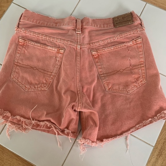 The Boyfriend Jean shorts by Lucky Brand Co.  Size 2/26 - Picture 9 of 12